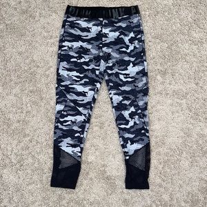 Victoria’s Secret leggings